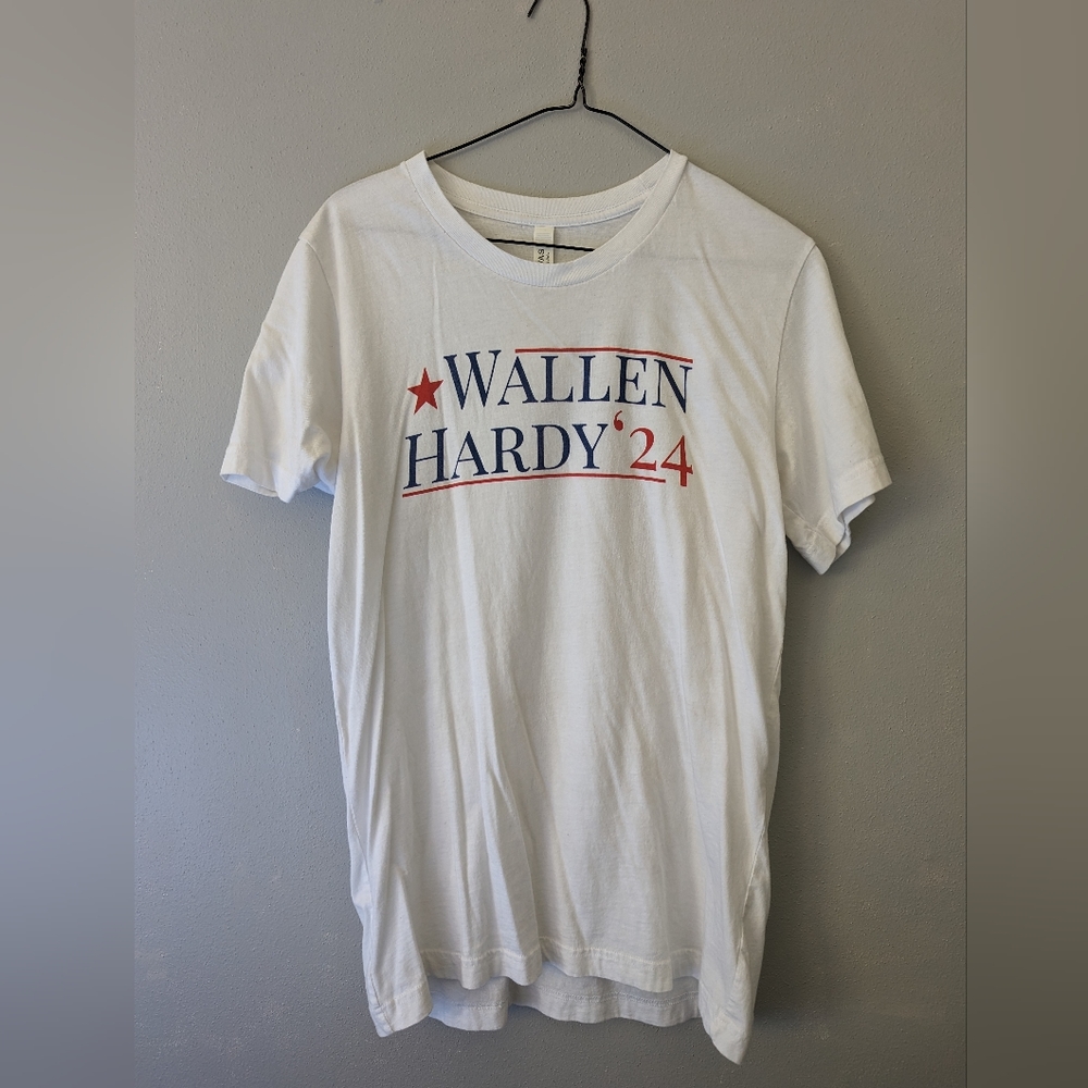 Wallen Hardy 24 Graphic T-shirt | Medium